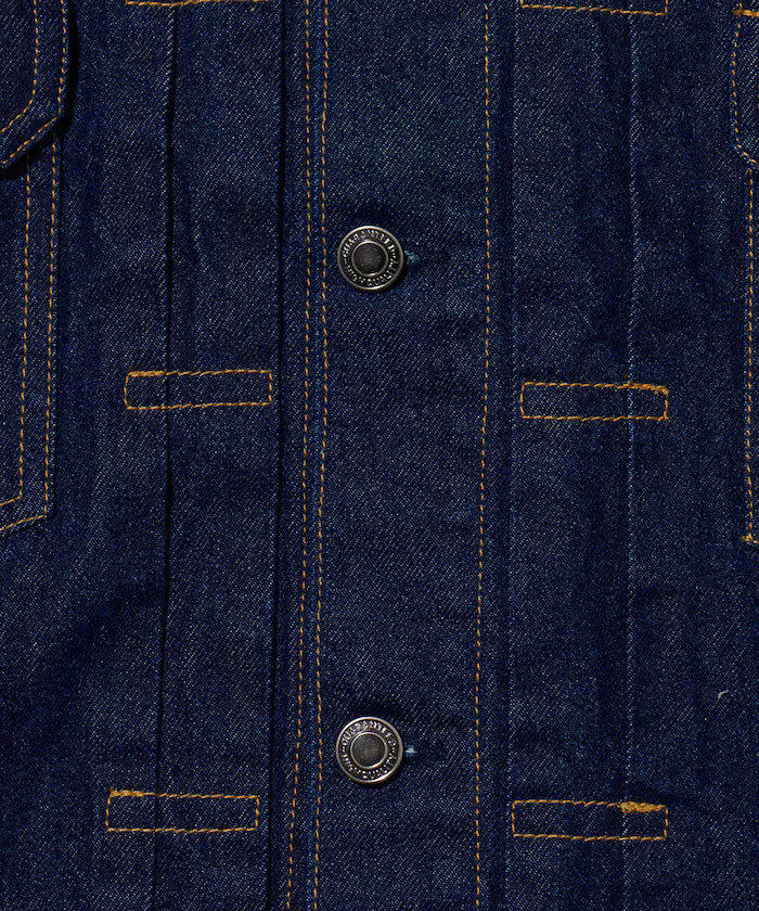 Short-Length Relaxed Denim Trucker Jacket