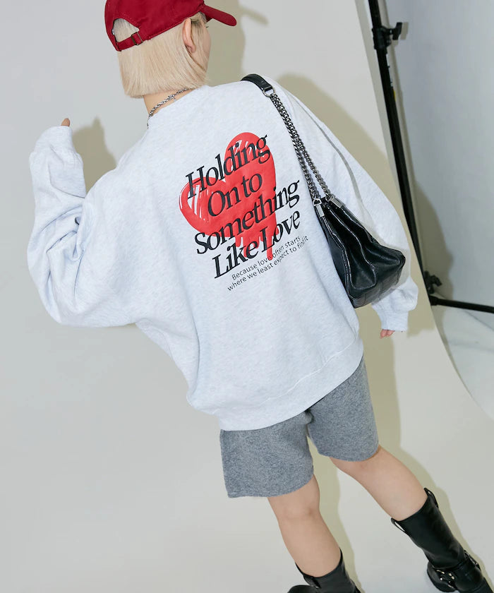 LOVE POP STUDIO HEART LOGO GRAPHIC SWEAT【Limited Edition】