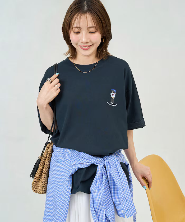 [Sales start on May 22 at 12:00] kaoyorinakami × FREAK'S STORE/ Kaoyorinakami exclusive Heso Dashi Boy Tee