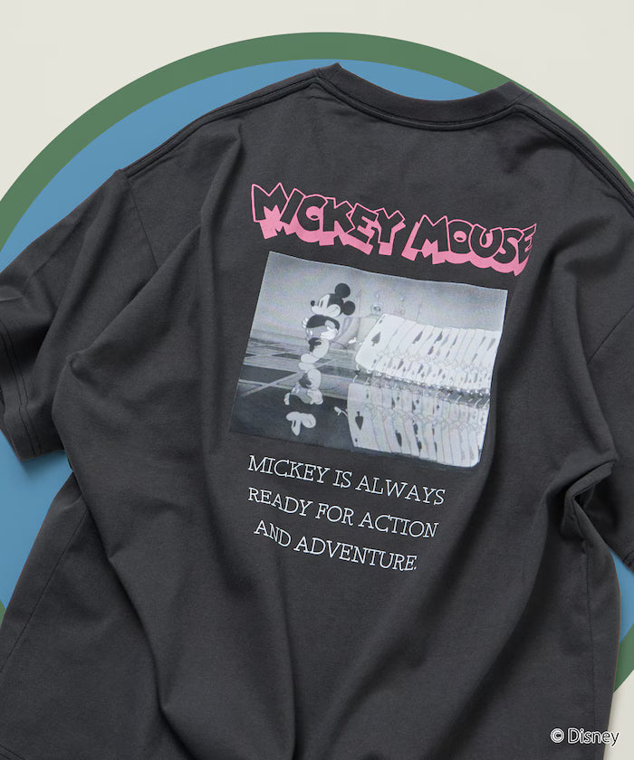 DISNEY/Mickey Mouse/Monochrome Back Print Crew Neck T-Shirt/Scene [Limited Edition] - Deep Black