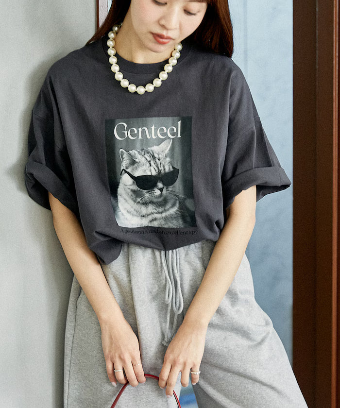 "Genteel" Cat Animal Print T-Shirt Limited Edition