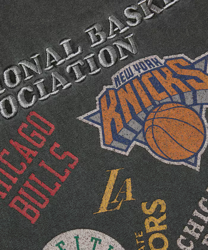 NBA × FREAK'S STORE Collaboration Random Team Logo Backprint Crewneck T-Shirt