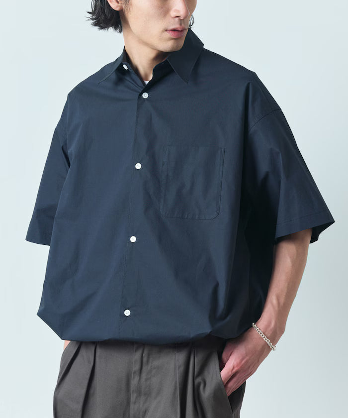 Wide silhouette spindle regular collar short sleeve shirt / hem code [limited edition] - Black