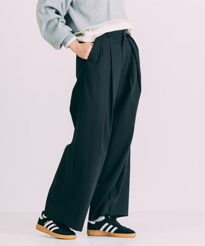 Tuck Wide Slacks Pants