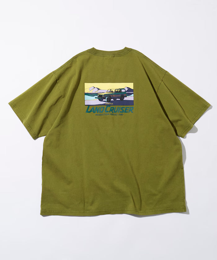 Relaxed Fit Land Cruiser 60 Back Print Short Sleeve Crew Neck T-Shirt