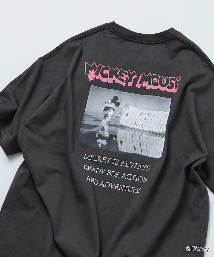 DISNEY/Mickey Mouse/Monochrome Back Print Crew Neck T-Shirt/Scene [Limited Edition]