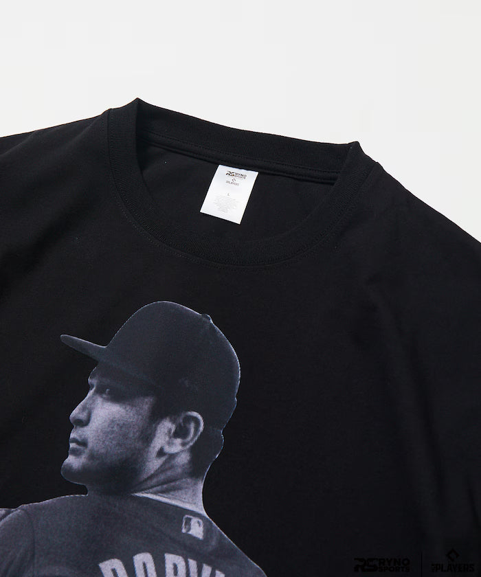 [March 5th 12:00 Release] MLB PLAYERS x RYNO SPORTS x FREAK'S STORE Exclusive [DARVISH] CLOSE UP PHOTO TEE