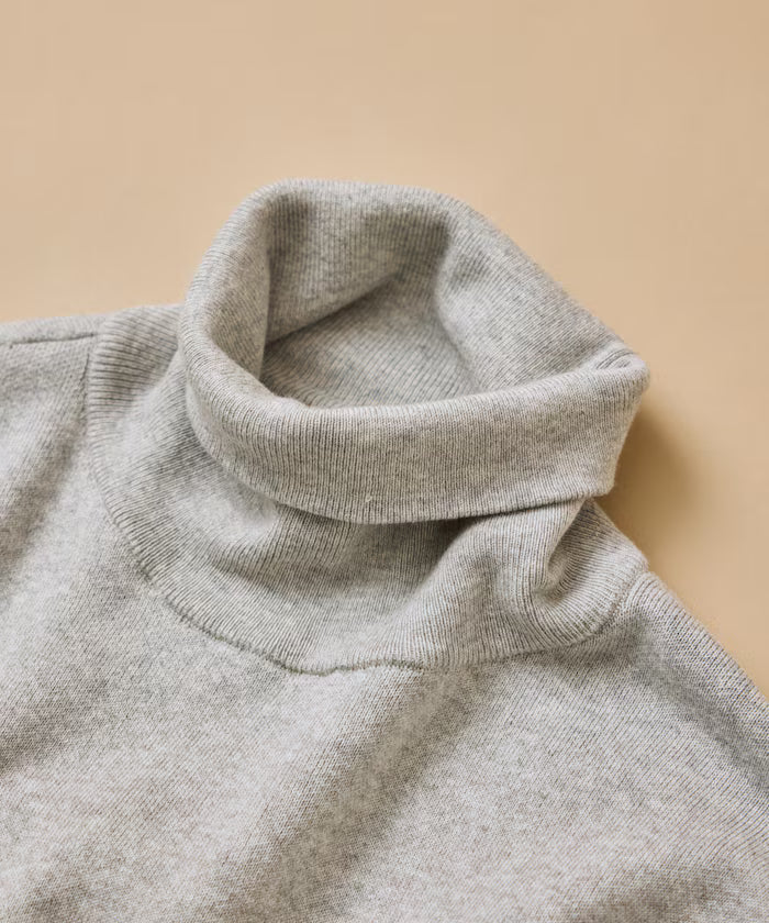 Relax Fit Sweat-Like Turtleneck Knit 【Limited Edition】