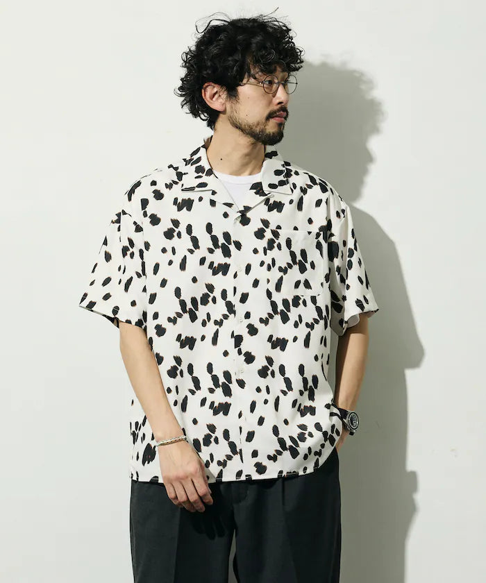 Open collar pattern short sleeve shirt / all-over design open collar shirt / compatible with set-up