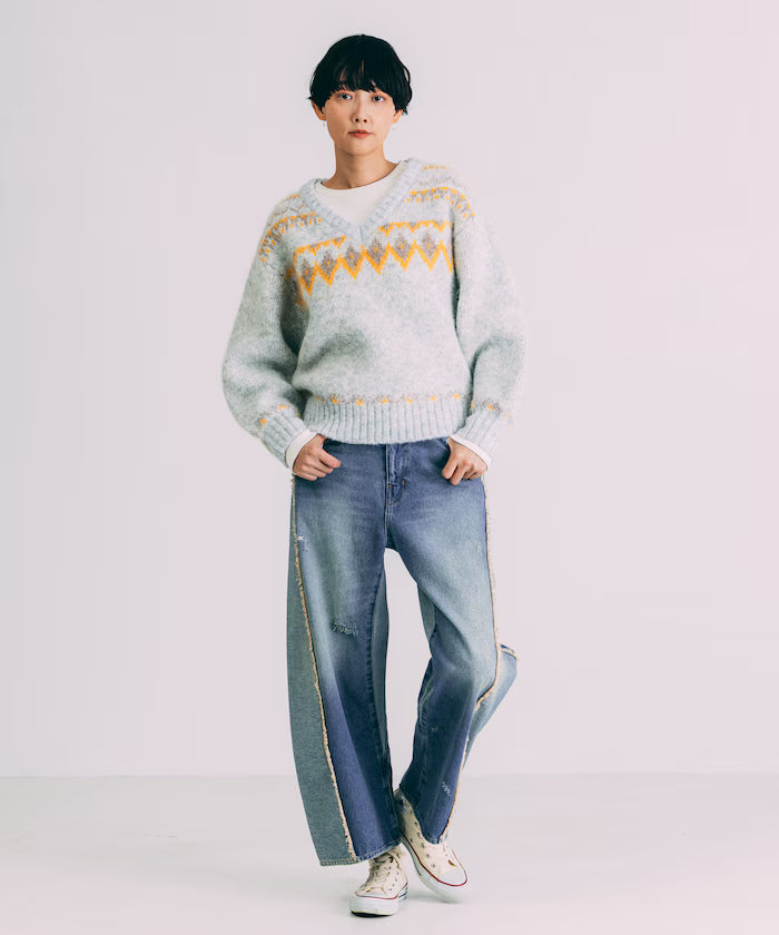 V-neck color block Nordic pattern knit