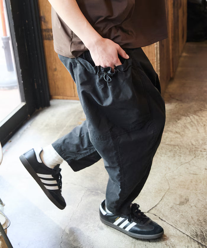 Wide Silhouette Barrel Leg Pocket Code Easy Cargo Pants [Limited Edition]
