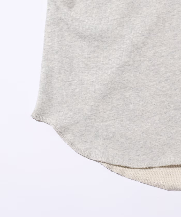 Organic Cotton V-Neck Embroidery Sweatshirt / Relaxed Fit / French Terry Sweatshirt