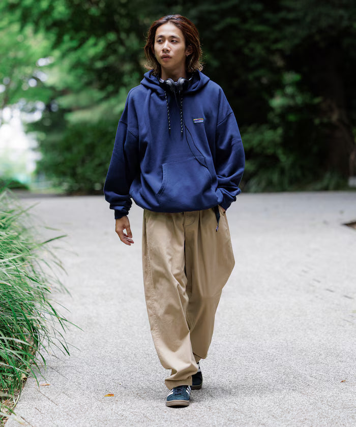 Big silhouette one-point logo pullover hoodie/hem cord/back brushed 【limited edition】