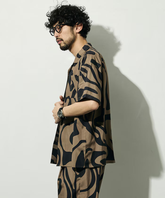 Open collar pattern short sleeve shirt / all-over design open collar shirt / compatible with set-up