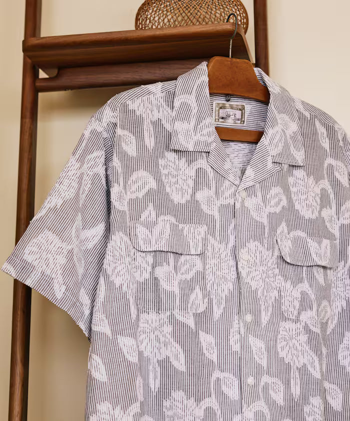 India-made Relaxed Fit Cut Jacquard Stripe Open Collar Short Sleeve Shirt