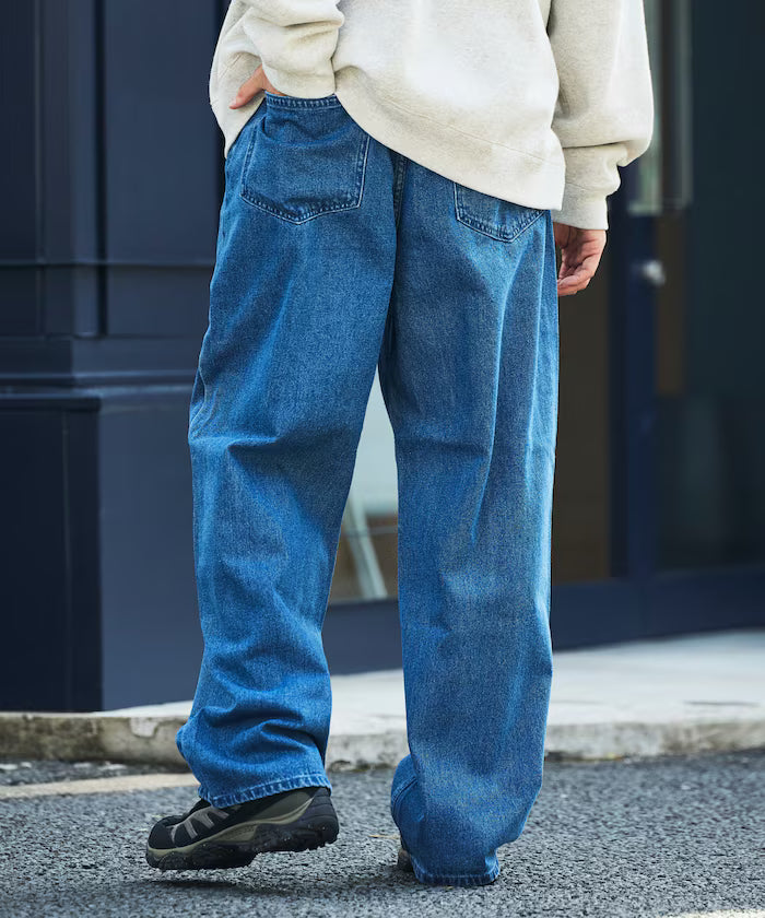 Wide Straight Denim Pants [Limited Edition]
