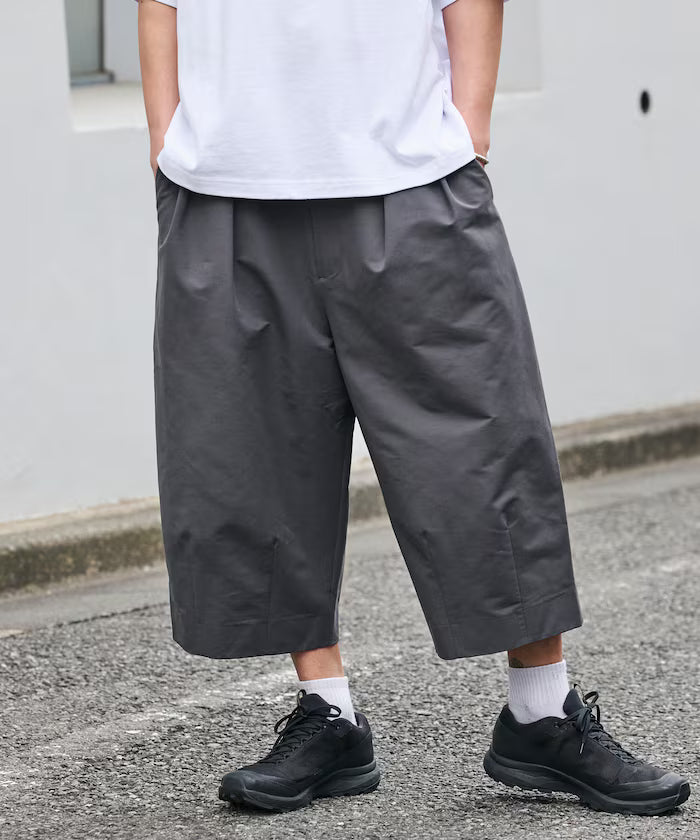 Limited Release Drymix(R) Dry Mix Wide Silhouette Tuck Three Quarter Pants Quick Dry UV Cut
