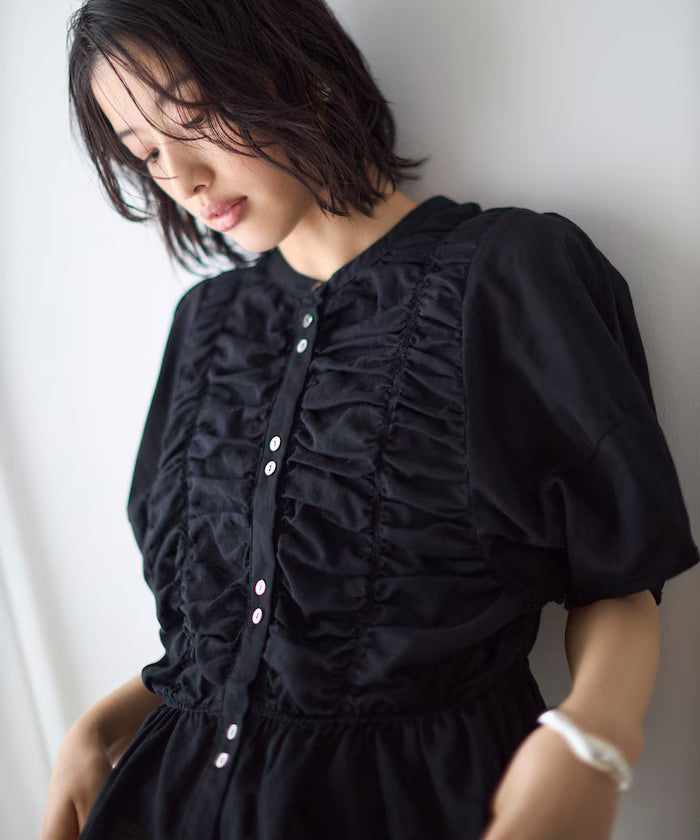 Sheer Shirring Volume Sleeve Blouse / 5 Short Sleeves