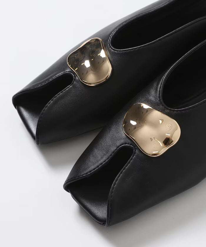 Metal Plate Open Toe Shoes