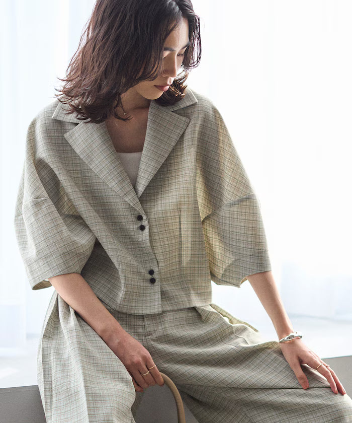 Balloon Sleeve Shirt with Karami Check / Compatible with Set Up - Released on March 11 at 12:00
