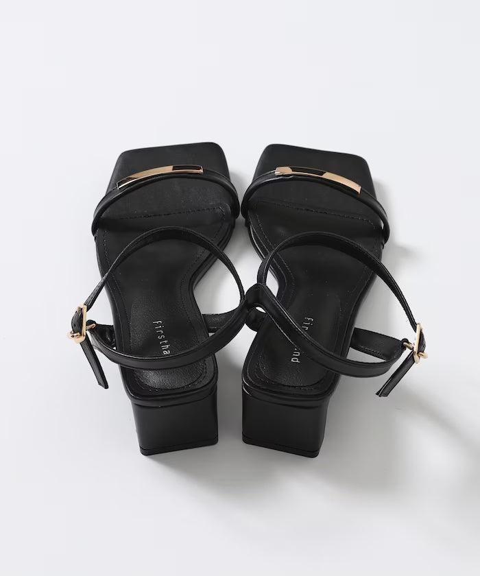 Sleek Strap Metal Plate Sandals