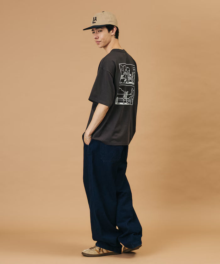tombonia/Tombonia Back Print Crew Neck T-Shirt/Boy Meets Girl