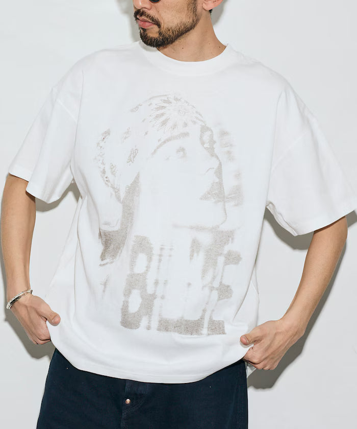 【EXCLUSIVE】BILLIE EILISH Blohsh LOGO S/S Tee / Billie Eilish Blosh Logo Print T-Shirt