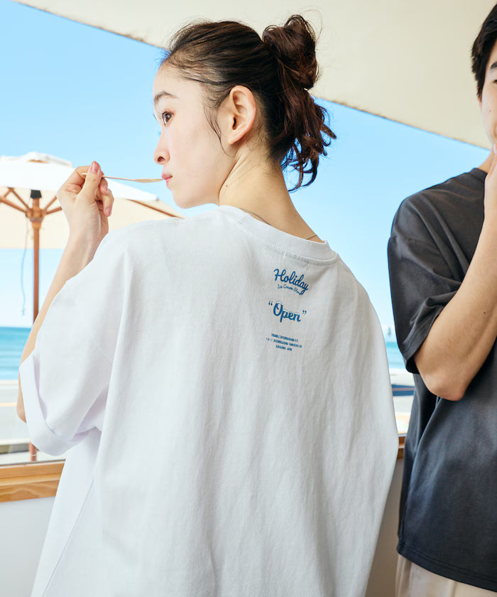 HOLIDAY ICECREAM×FREAK'S STORE Limited Edition Big Silhouette College Print Crew Neck T-Shirt