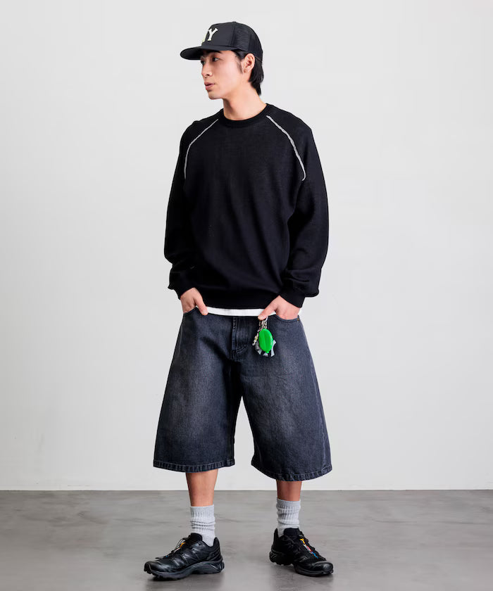 Wide Silhouette One Wash Curved Denim Cropped Shorts