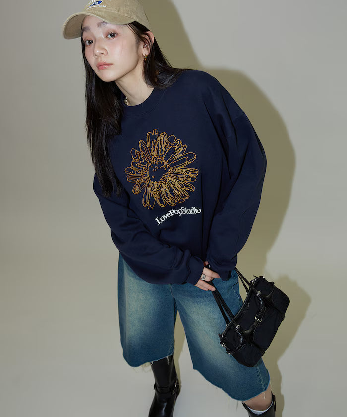 LOVE POP STUDIO FLOWER EMBROIDERY SWEAT【Limited Edition】