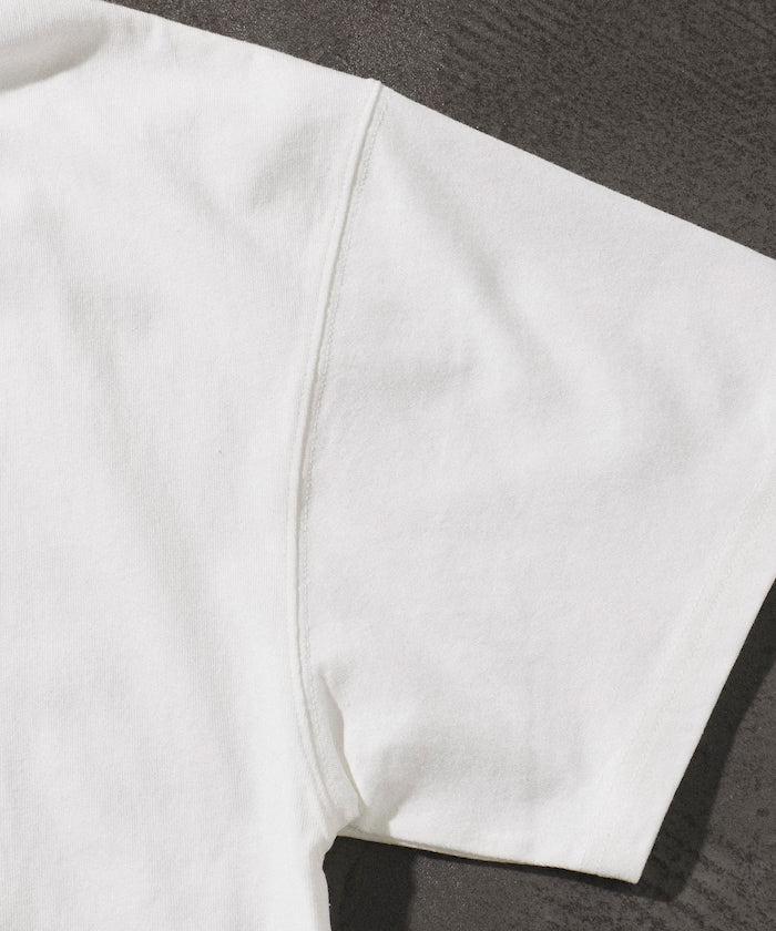 【EXCLUSIVE】BILLIE EILISH S/S Tee/Billie Eilish Front Print T-Shirt