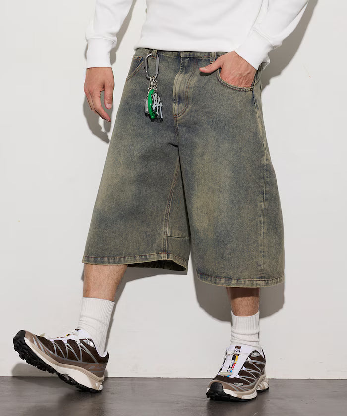 Wide Silhouette Vintage Processed Cropped Curve Denim Shorts