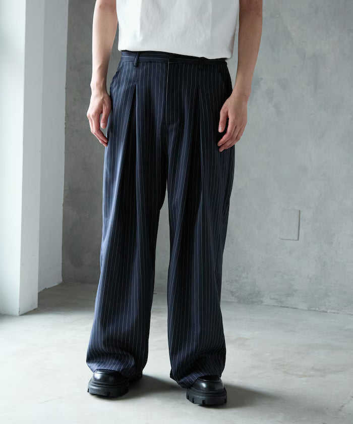 Tuck Wide Slacks [Limited Edition]