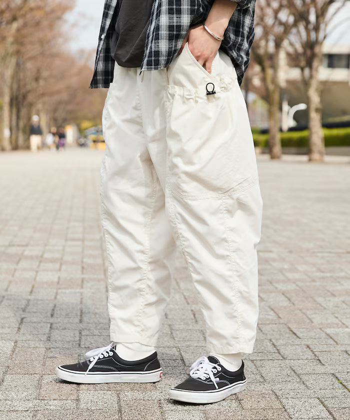 Wide Silhouette Barrel Leg Pocket Code Easy Cargo Pants [Limited Edition] - Off-White