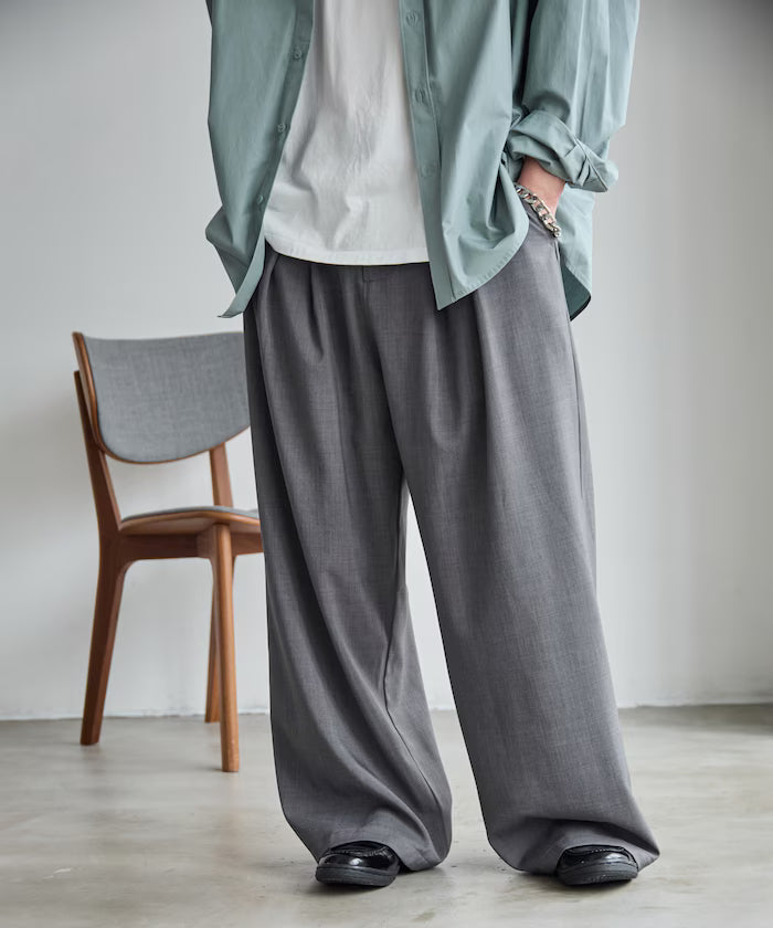 Tuck Wide Slacks [Limited Edition]