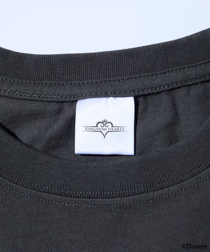 [March 27, 12:00 Release] KINGDOM HEARTS II / ROXAS / SCENE TEE / Kingdom Hearts II / Roxas / Scene T-Shirt