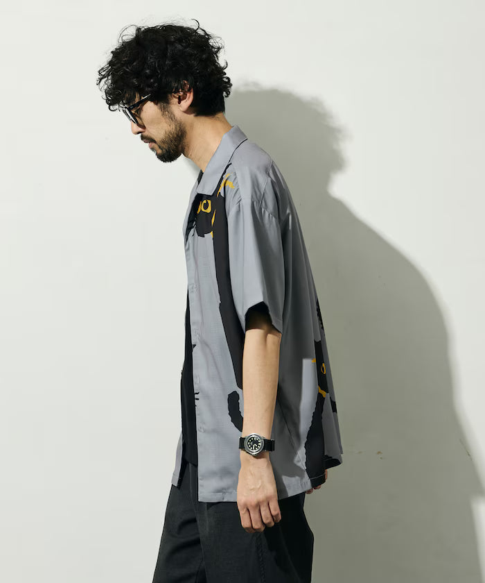 Open Collar Big Pattern Short Sleeve Shirt / Big Silhouette