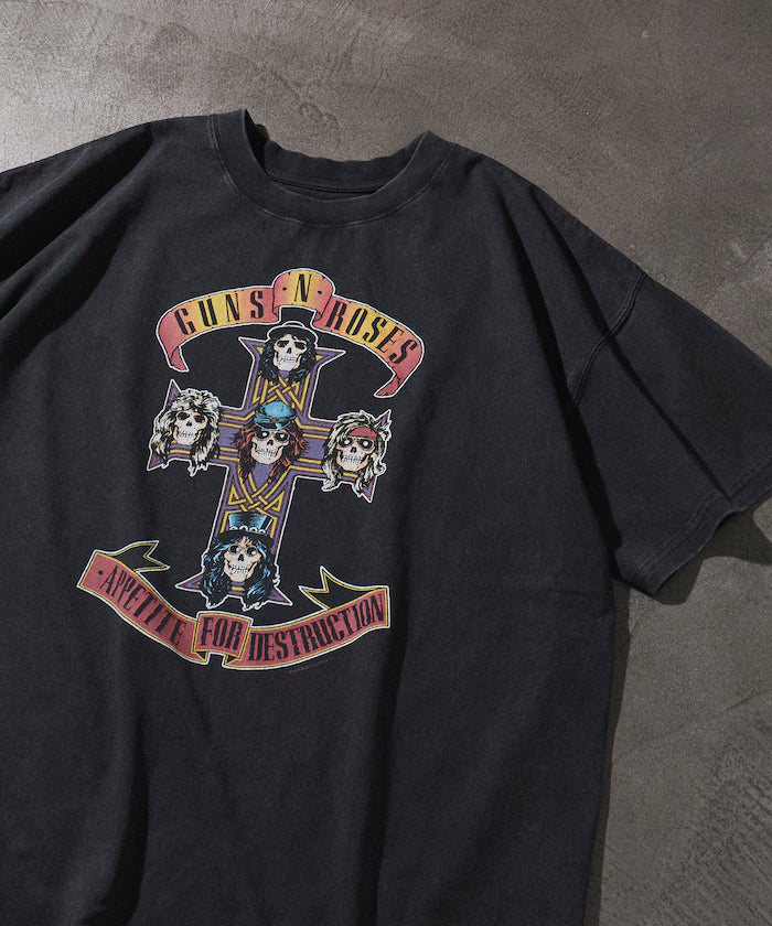 【EXCLUSIVE】GUNS N ROSES Guns and Roses Front Print Crew Neck T-Shirt