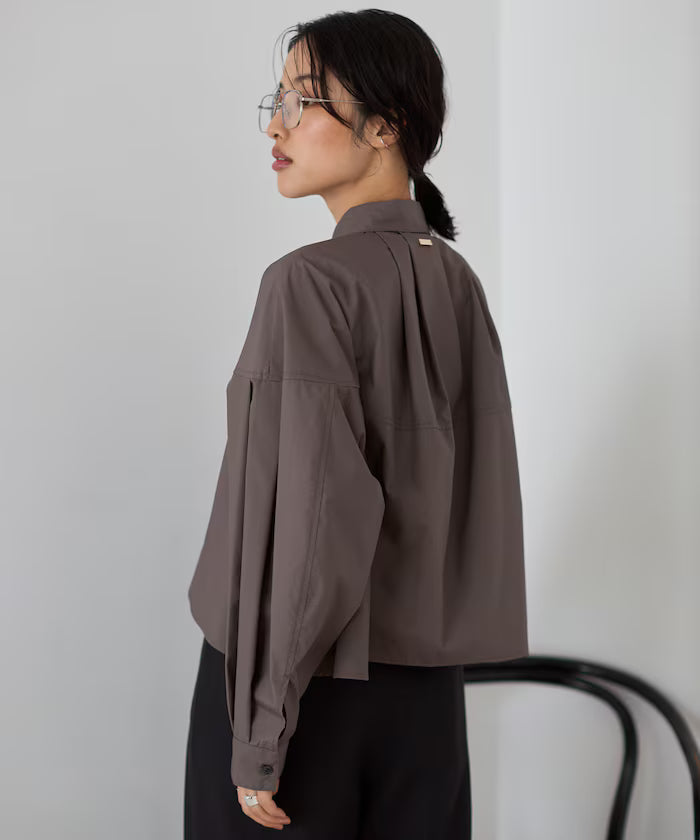 Release on March 11 at 12:00 - Switch Design Short Blouse