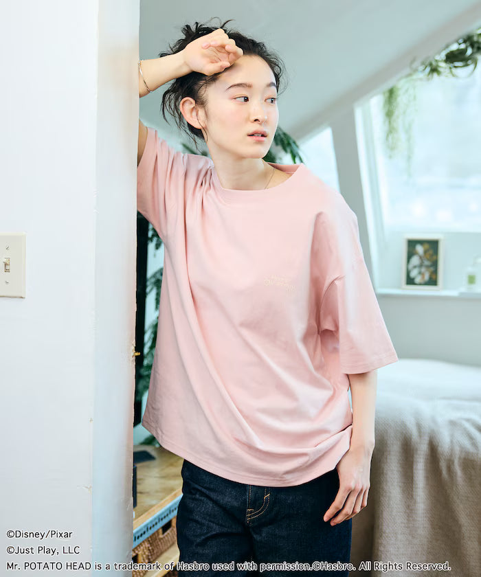 [TOY STORY] Exclusive Back Print Crew Neck T-Shirt / RANDOM [Limited Edition]