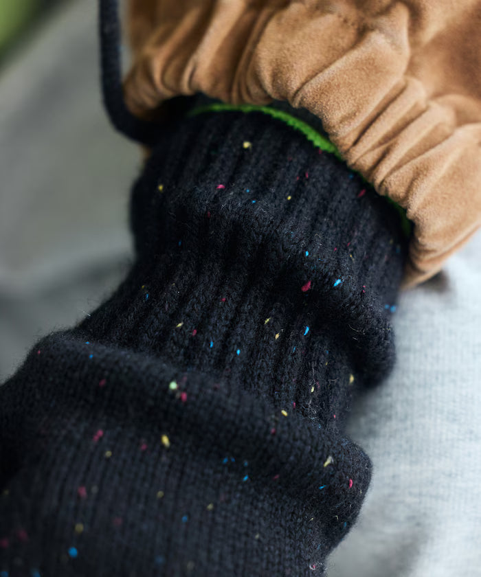 WOOL EASY SLIT GLOVE Wool Easy Glove with Smartphone-Compatible Slit