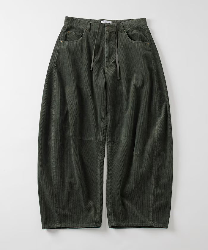 Wide Silhouette One Wash Curve Corduroy Pants