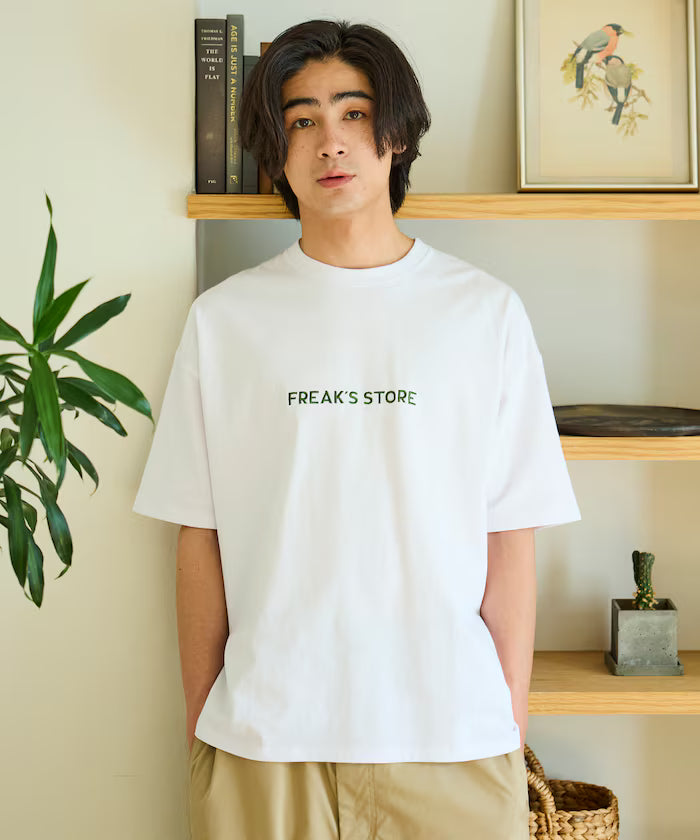 Relaxed Fit Embroidered Logo Crew Neck T-Shirt 【Limited Edition】