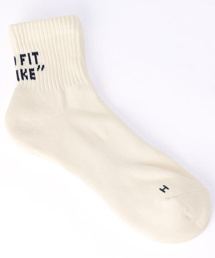 Back logo quarter socks (25.0-27.0cm compatible)