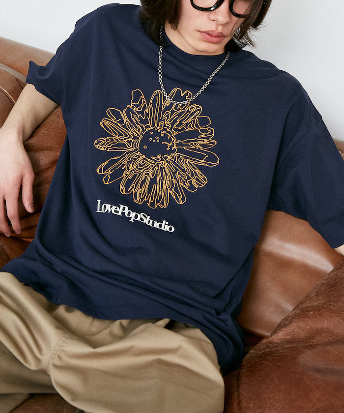 LOVE POP STUDIO Flower Embroidery T-Shirt Limited Edition - Navy
