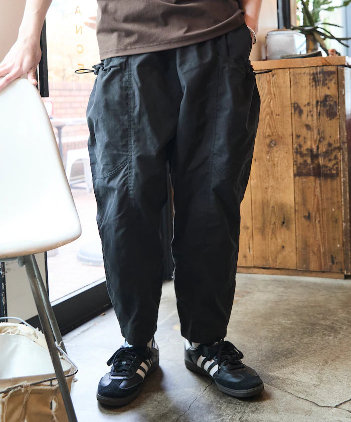 Wide Silhouette Barrel Leg Pocket Code Easy Cargo Pants [Limited Edition]