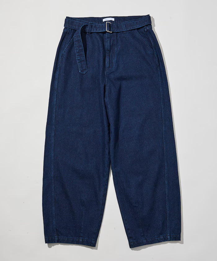 BELTED WIDE DENIM