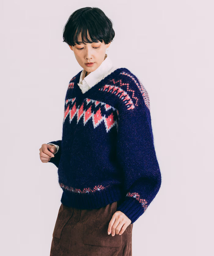 V-neck color block Nordic pattern knit