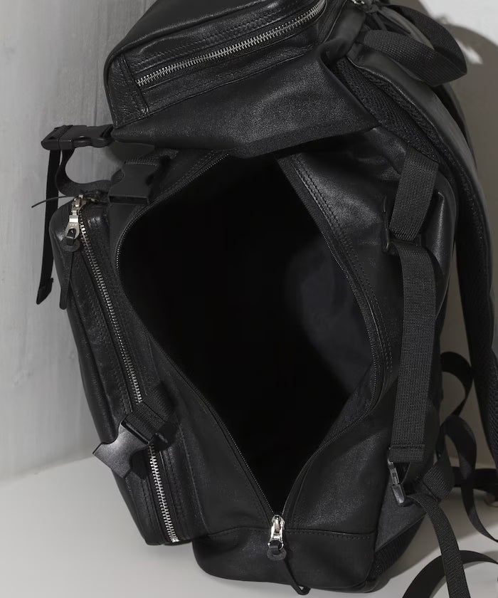 Leather Backpack L / Leather Backpack / Cowhide / Water-repellent Leather / with PC Sleeve