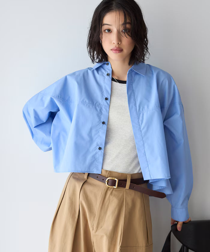 Release on March 11 at 12:00 - Switch Design Short Blouse - Sax Blue